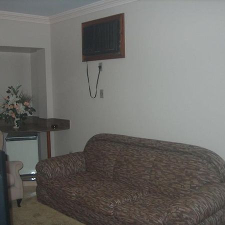 Hotel Gramado De Campos カンポス・ドス・ゴイタカゼス エクステリア 写真